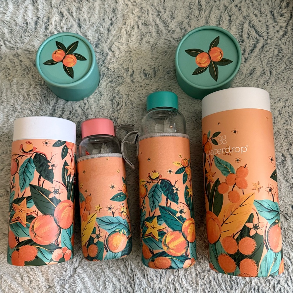 SUMMERTIME Limited Edition Peach and Teal Water Bottles with Covers